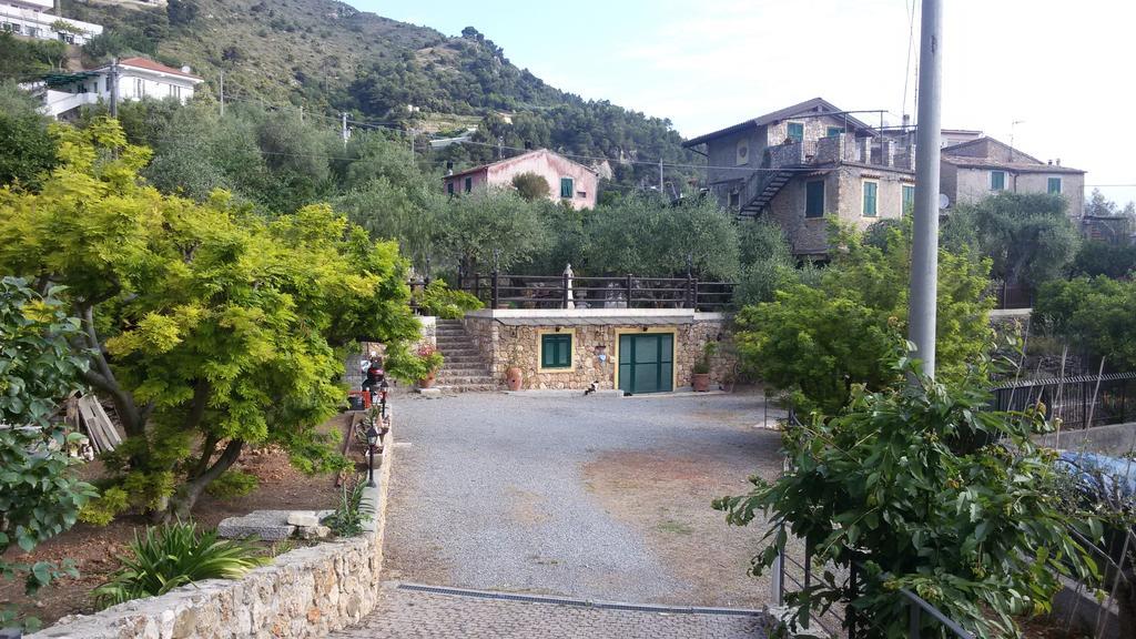 Locanda Dei Boi Hotel Ventimiglia Exterior photo