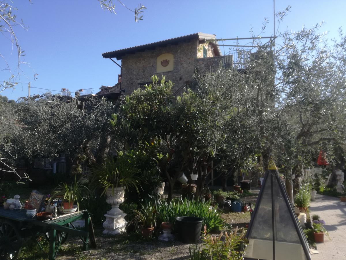 Locanda Dei Boi Hotel Ventimiglia Exterior photo